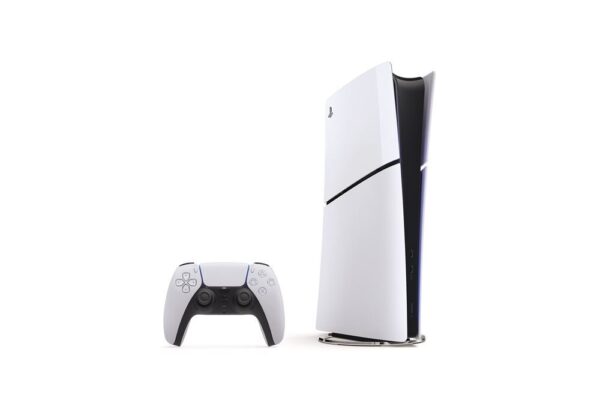 Consola digital Sony PS5 Slim Edition blanco y negro